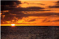 S_Tobago sunset 1.jpg (107908 bytes)
