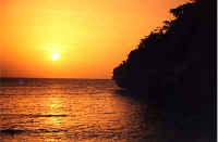 S_Trinidad sunset 1.jpg (47337 bytes)
